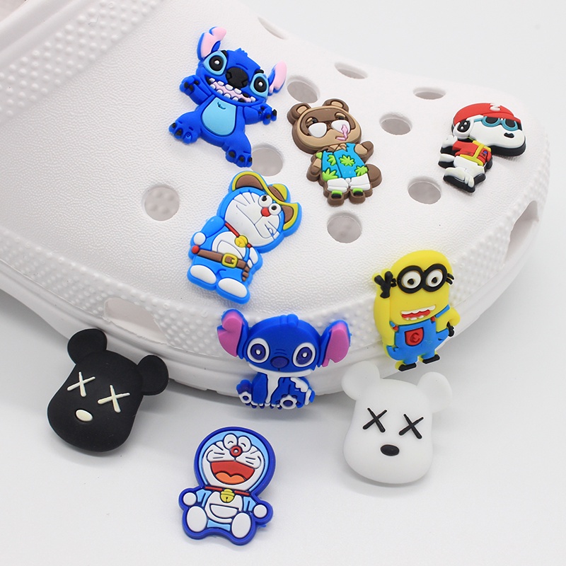 Cute อุปกรณ์เสริม Jibbitz ตัวการ์ตูน crocs Shoe Charms Accessories อุปกรณ์เสริมสําหรับรองเท้าแตะ 1 ชิ้น