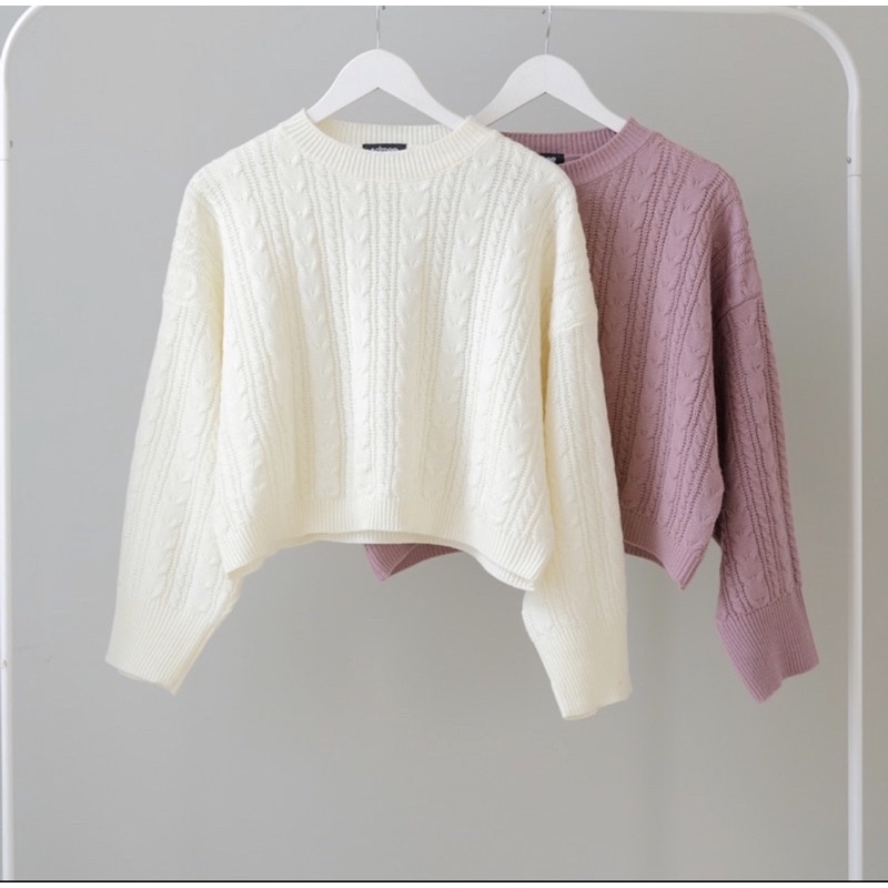 JISOO CROP SWETER โดย EDMEE OUTFIT