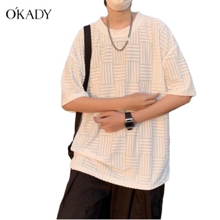 OKADY เสื้อผ้าผช ฤดูร้อนแฟชั่นผู้ชายสีทึบแขนสั้นหลวมระบายอากาศยอดนิยมเสื้อยืดคอกลมลายทางแขนสั้น เสื้อยื้ด