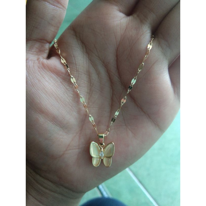 สร้อยคอผีเสื้อ Osd**