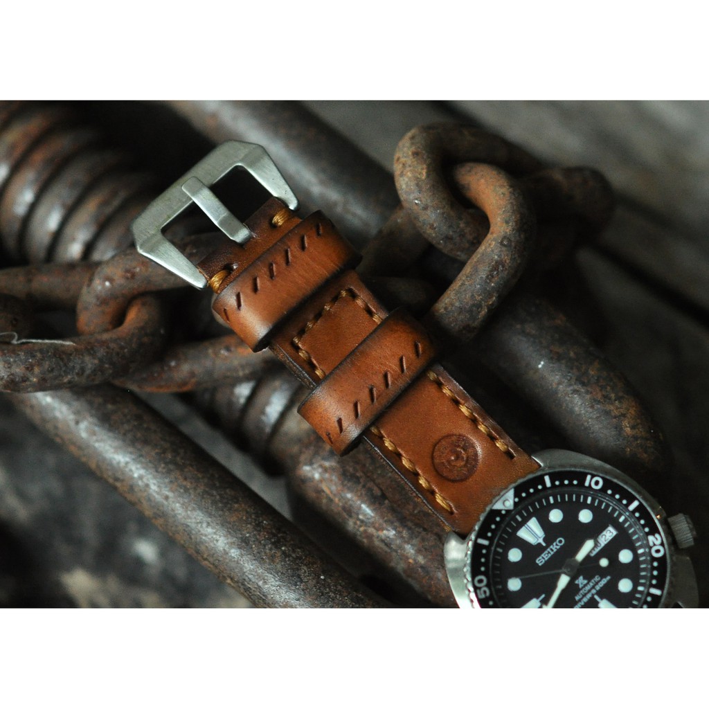 สายนาฬิกาหนังแท้ แนว Ammo strap มีขนาด 20mm 22 mm 24 mm watch strap สายนาฬิกา พร้อมบัคเคิล