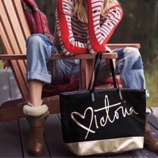 VICTORIA’S SECRET TOTE BAG กระเป๋าสะพายทรง tote สีดำทอง สีตัดกันลงตัวสวย