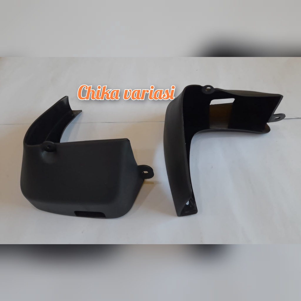 พรมโคลน MudGuard สําหรับ Suzuki Ertiga 2016