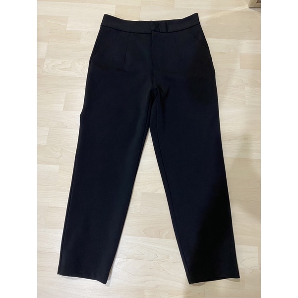 กางเกงทำงาน สีดำ แบรนด์ MN Shop มือสอง สภาพ 90% มีตำหนิ