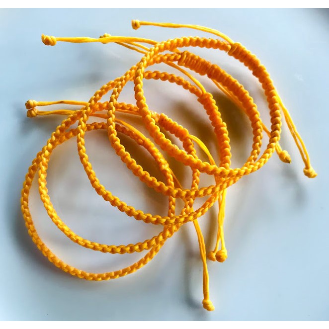 สร้อยข้อมือถักเชือกเทียน เซ็ท 5 เส้น แฮนด์เมด มีให้เลือก 6 สี ปรับขนาดได้