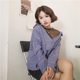 พร้อมส่ง &gt; เสื้อแขนยาว คอวี แต่งตาข่าย