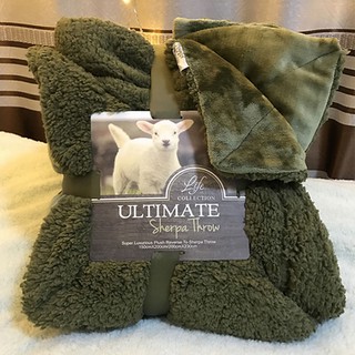 mass 005 ผ้าห่มขนแกะ Ultimate สีเขียว สวย สดใส 8ฟุต