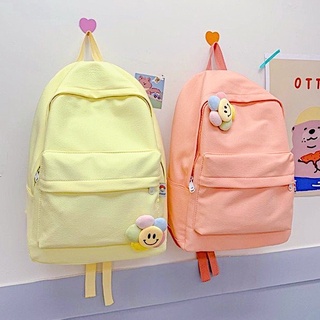 [ ทักแชทสอบถามสต๊อคก่อนกดสั่งซื้อ! ] — * Tammy backpack 🐹 กระเป๋าเป้สไตล์มินิมอล แต่แฝงความน่ารัก รุ่นนี้แถมเข็มกลัดน้อง