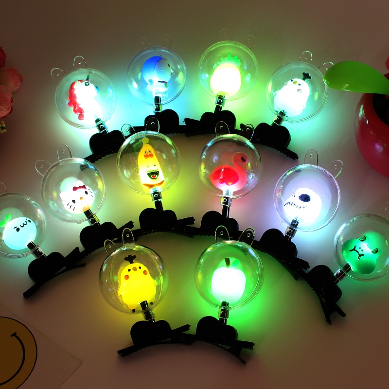 ใหม่ กิ๊บติดผม ตาข่าย เรืองแสง สีแดง การ์ตูน นิ่ม กาว LED แฟลช กิ๊บติดผม ราคา ถูกที่สุด ดีลบีเคเค แกลเลอรีภาพที่ 2