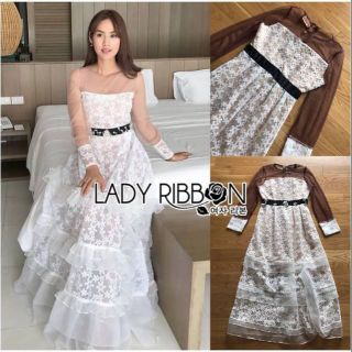 งานป้าย Lady Ribbon เดรสยาวผ้าลูกไม้สีขาวทอลายดอกเดซี่ งานอลัง งานตามหา