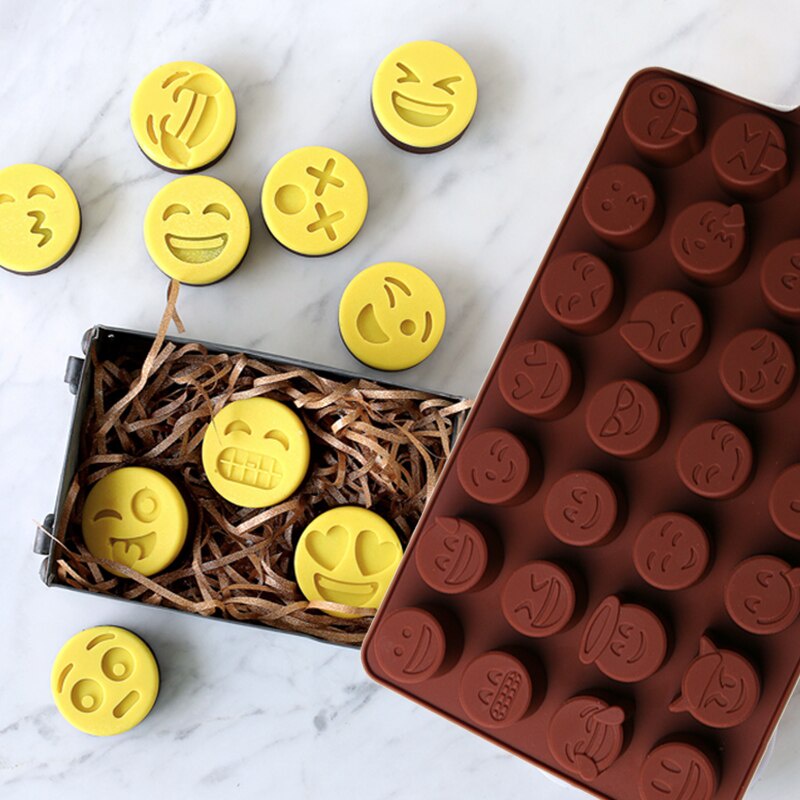 28 ตารางการแสดงออกช็อคโกแลต Mould Smiley Stuck Mould Fondant ช็อกโกแลต Silic Fondant DIY แม่พิมพ์น้ําแข็งครัวเบเกอรี่เครื่องมือขนม