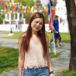 Weftloom Clara Top เสื้อแขนกุดผ้าทวีต tweed สีชมพู ลาย peach