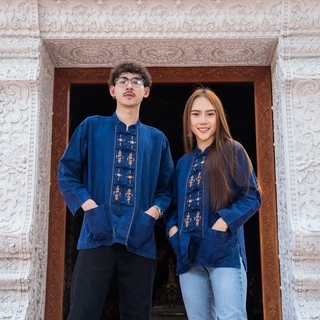 (จันทร์ดีหม้อห้อม) เสื้อหม้อห้อมคอจีนแขนยาวปักลาย(4ลายปัก)