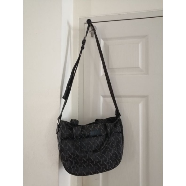 กระเป๋า​ Flynow ของแท้​ มือสอง