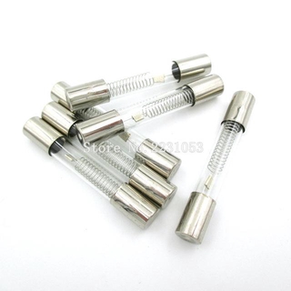 ฟิวส์หลอดแก้ว 5KV 6*40 มม. 0.65A 0.7A 0.75A 0.8A 0.9A 5000V 700MA สําหรับเตาอบไมโครเวฟ 10 ชิ้น