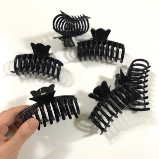 กิ๊บหนีบผม ลายซี่กลม No.32 (6 ชิ้น / แพค) Hair Claw Hair Clip