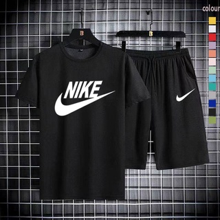 fashion_shoes ใหม่!! เสื้อยืดแขนสั้น+กางเกงขาสั้น ใส่ได้ทั้งหญิงทั้งชาย ผ้านิ่มใส่สบาย ลายแฟชั่นสุดเท่ ชุดกีฬาTK/12/24