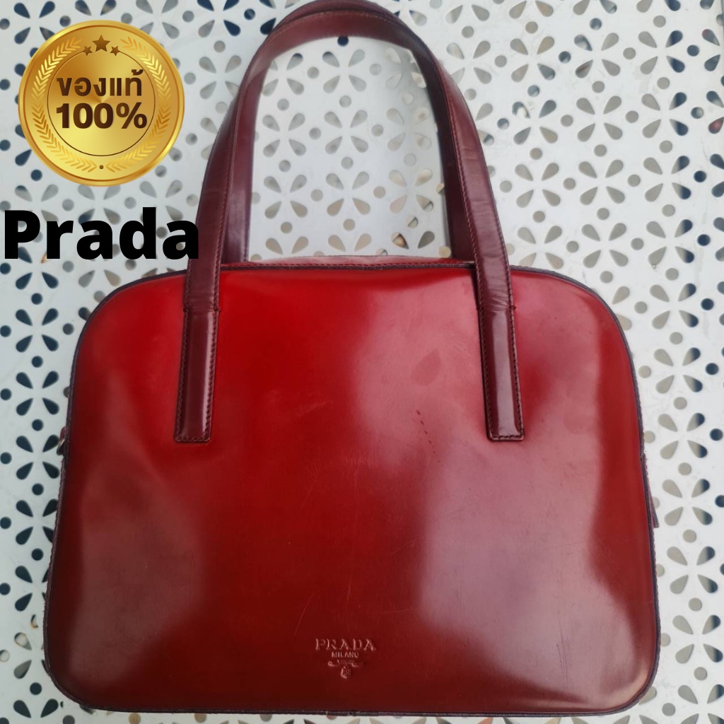 กระเป๋า Prada ปราด้ามือสองของแท้หนังแก้วสีแดง วินเทจ ใช้เองน้ำหนักเบา