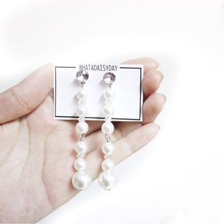 Long pearl chain earring ต่างหูไข่มุกห้อยยาว