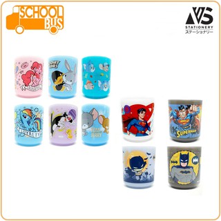 แก้วน้ำ พลาสติก มีมือจับ Pony Superman Batman Tom&amp;Jerry Luney Tunes ลิขสิทธิ์แท้ 100% การ์ต