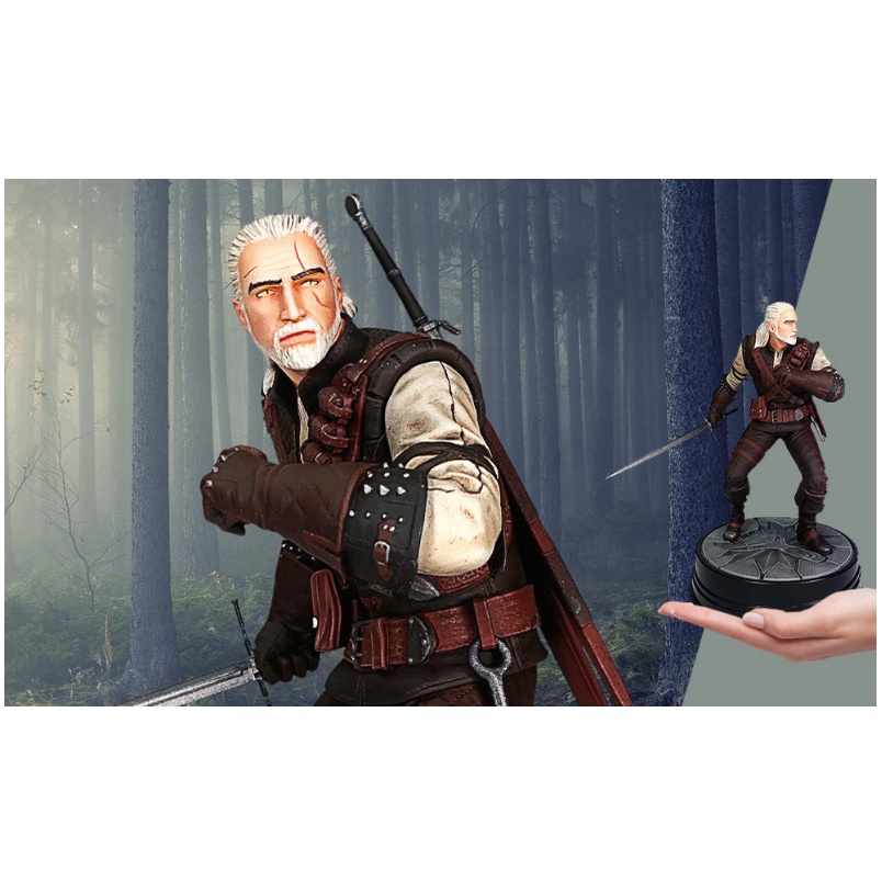Witcher 3 Wild Hunt PVC Statue Geralt Manticore