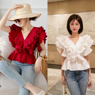 เสื้อคอวีแขนระบาย ติดกระดุมผ่าหน้า แพทเทิร์นสวย