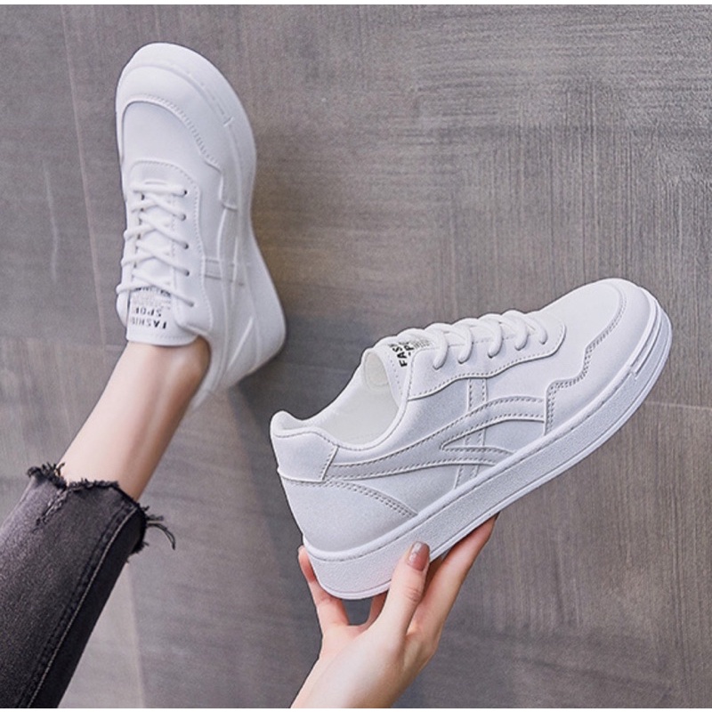(มาใหม่) MARIAN รองเท้าผ้าใบผู้หญิง เปิดส้น 4ซม. NO.A0244 พร้อมส่ง