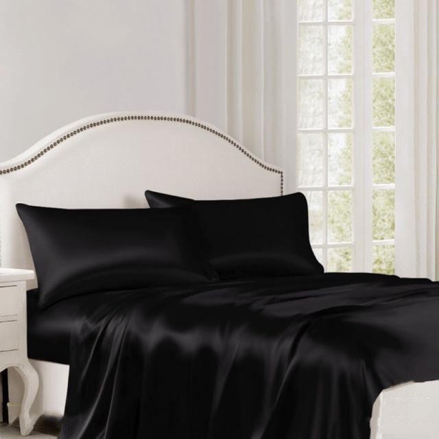 NITE9SILK TRADO BEDDING ชุดซับในผ้าไหมสุดหรูในสีดําลึกลับ