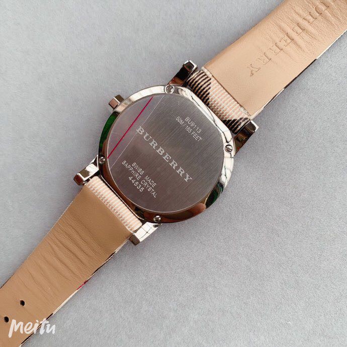 Burberry Women's BU9113 Large Check Nova Check Strap Watch BU9022 BU9212