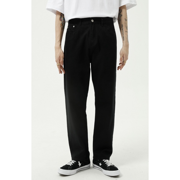 SEOULSHIRTS PREMIUM 🇰🇷 กางเกงยีนส์ขายาว ขาว ดำ ทรงกระบอก สไตล์เกาหลี ทรงสวย ใส่ง่ายเข้ากับทุกลุค P061