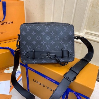 New Louis Vuitton Steamer messenger bag