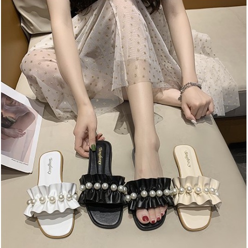 พร้อมส่ง รองเท้าแตะส้นเตี้ยประดับไข่มุขด้านหน้า มีไซส์ 36-40