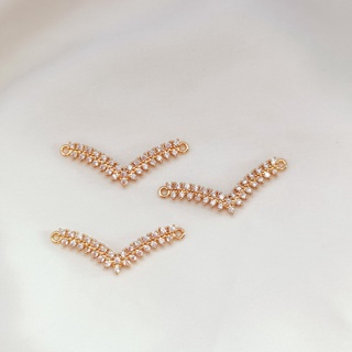 จี้สร้อยคอ สร้อยข้อมือ ชุบทอง 14K ประดับเพทาย รูปตัว V เครื่องประดับ