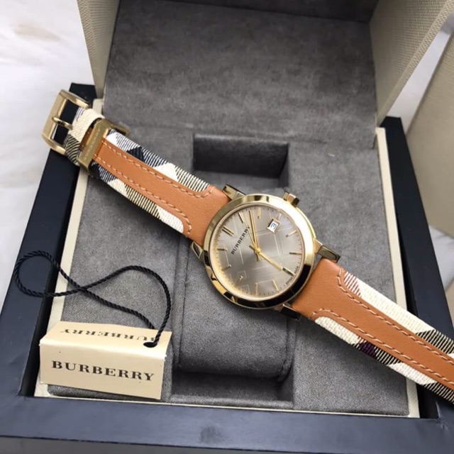 นาฬิกา Burberry ของแท้ 100 %
