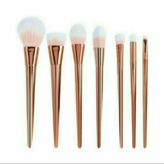 สี Rose Gold [พร้อมส่ง 🌼]ชุดแปรงแต่งหน้า สุดคุ้ม 7 แท่ง