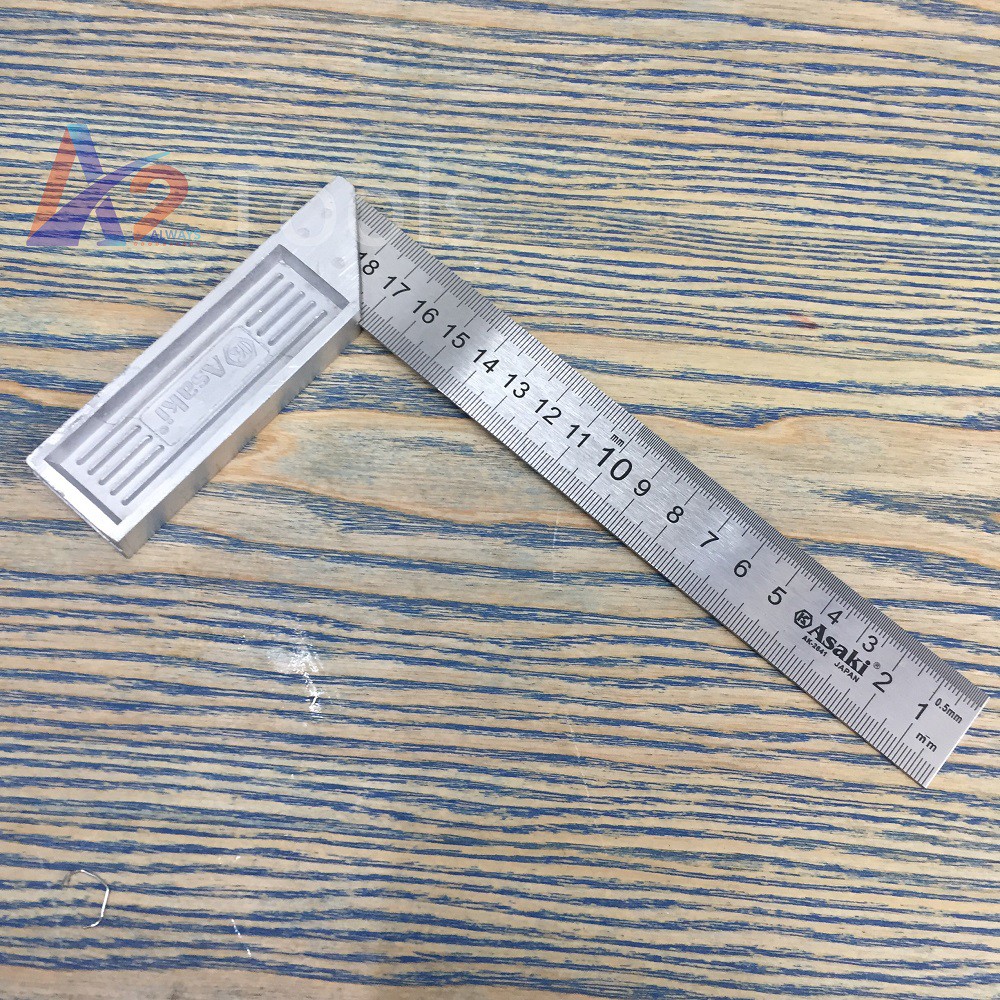 ไม้บรรทัดไม้ Eke 200mm Asaki AK-2641