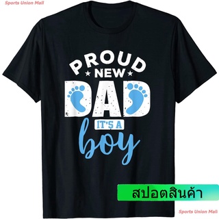 2022 วันพ่อ ผู้ชายและผู้หญิง พ่อ ผู้ชาย เสื้อยืด Mens Proud New Dad Its A Boy T-Shirt Promoted to Daddy Tee Gift T-Shir