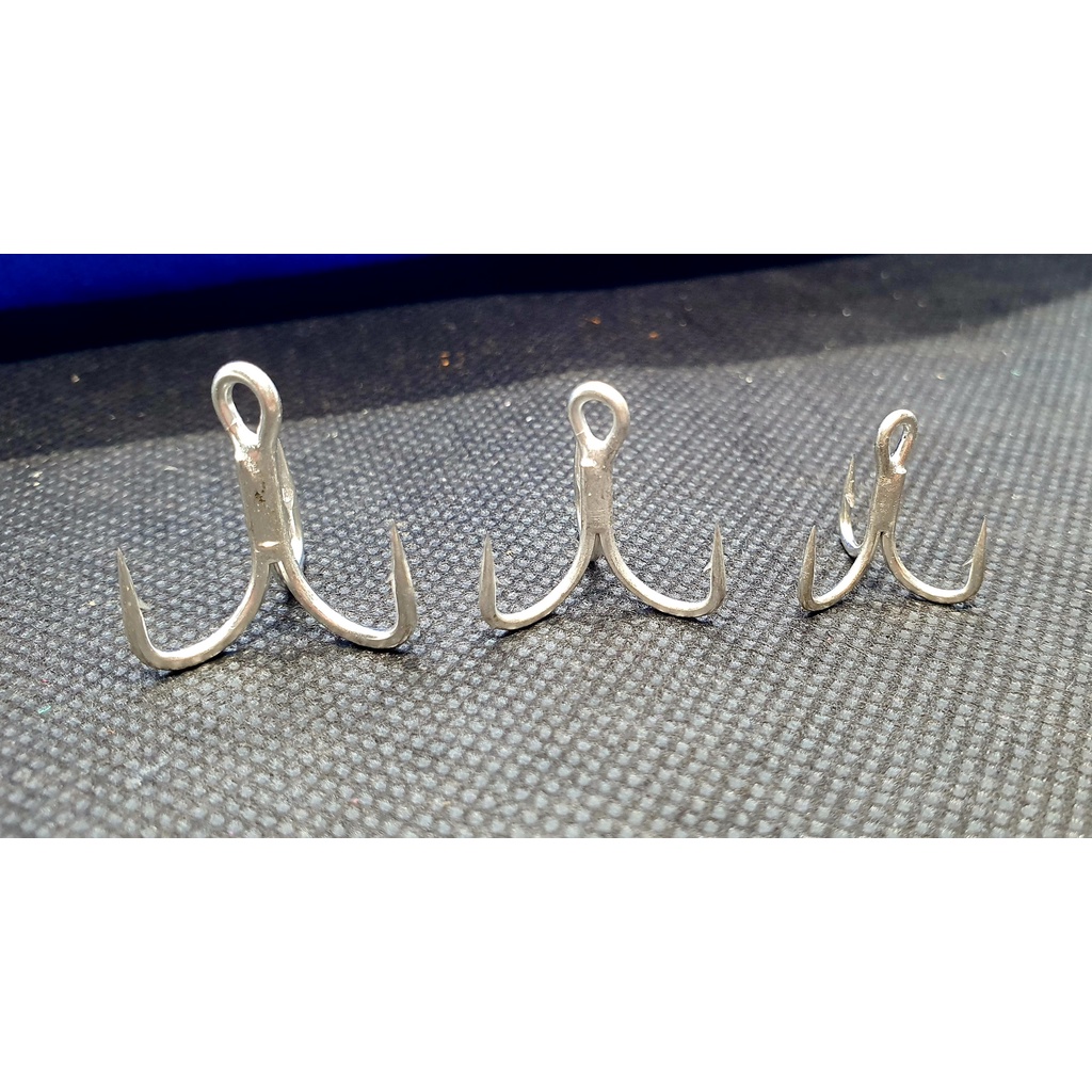 BKK4x B106 เบ็ดตกปลา โหลดซุปเปอร์ คมสุดๆ การล่าสัตว์ฮิวโก้แข็งสุดๆ (Gift Rin)