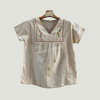 เสื้อผู้หญิงคอวีถักคู่ งานปักดอกมะลิ สีสันใสสวยงามหน้าสวมใส่ ใสสบายไม่ร้อน แห้งง่าย เย็นสบาย สีไม่ตกไม่หด ใส่อยู่บ้าน