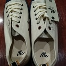 reviewMc Jeans รองเท้าผ้าใบ กันน้ำ สีอ๊อฟไวท์ ทรงสวยคลาสสิก ใส่ได้ทั้งชายและหญิง พร้อมเชือกรองเท้า 2 สี M09Z017 comment 1
