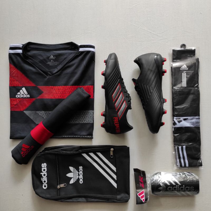 แพคเกจที่สมบูรณ์ของรองเท้าฟุตบอล Adidas Predator, รองเท้า Adidas Predator, Adidas Crazyfast รองเท้าฟ