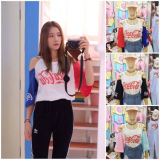 เสื้อยืด ปาดไหล่ // Coka Cola