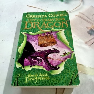 Cressida Cowell : How To Train Your Dradon มือสอง