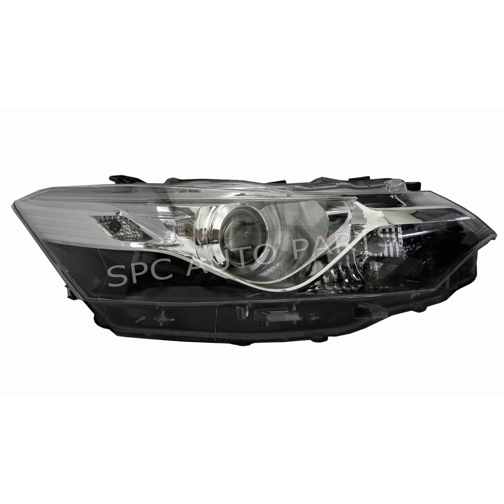 ไฟหน้า TOYOTA VIOS ปี 2013 PROJECTOR โคมดำ ขวา