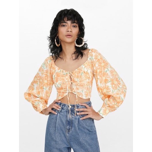 เสื้อครอปแขนยาว pomelo Shopee Thailand