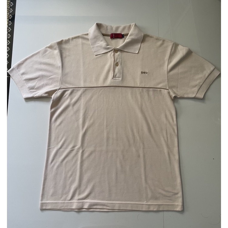 Edwin เสื้อคอปก สีครีม