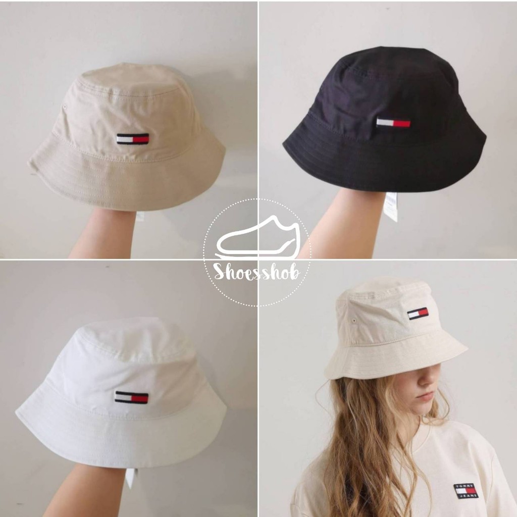 1390 บาท ของแท้ Tommy bucket hat หมวกปีกสีดำ/สีขาว/สีเบจ  ป้ายแท็กเกาหลี Fashion Accessories