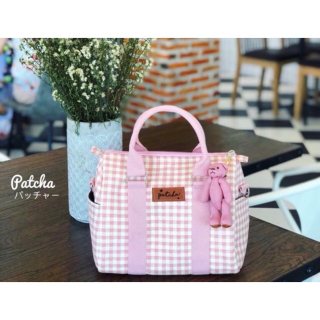 กระเป๋าทรงหมอน สก็อตชมพู ผ้าแคนวาส (พร้อมส่ง) by patcha