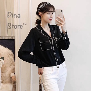 (pi1)เสื้อคอปกแขนยาวกระดุมหน้าแต่งอ่ะไหล่ผึ้งเนื้อผ้าผสมซิลอย่างดีใส่สบาย เสื้อเชิ๊ตแฟชั่นเกาหลี เสื้องานป้ายpina