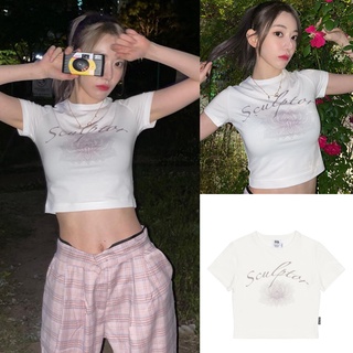 Izone Miyawaki Sakura sculptor เสื้อยืดครอปท็อป แขนสั้น พิมพ์ลายดอกไม้ สไตล์เกาหลี เซ็กซี่ สําหรับผู้หญิง